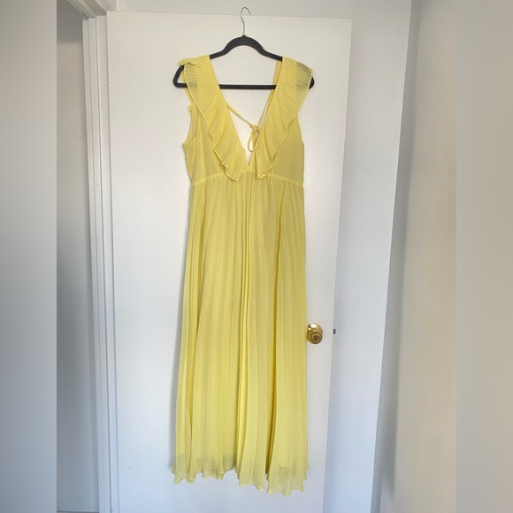 🛍️ZARA LIMITED EDITION DRESS WORN ONCE - Picture 5 of 6